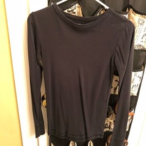 Black long sleeve tee